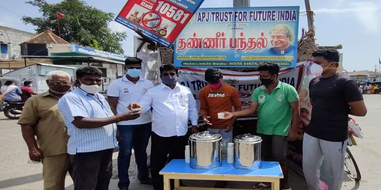 KABASURA WATER DISTRIBUTE FOR PUBLIC